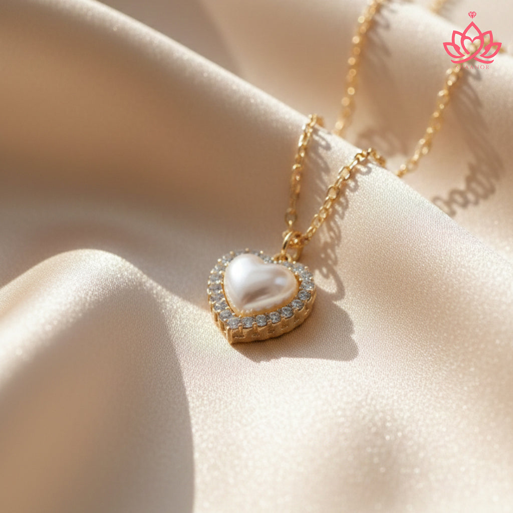 Luxury Heart Pendant Necklace with Preserved Rose Gift Box – Perfect Romantic Gift