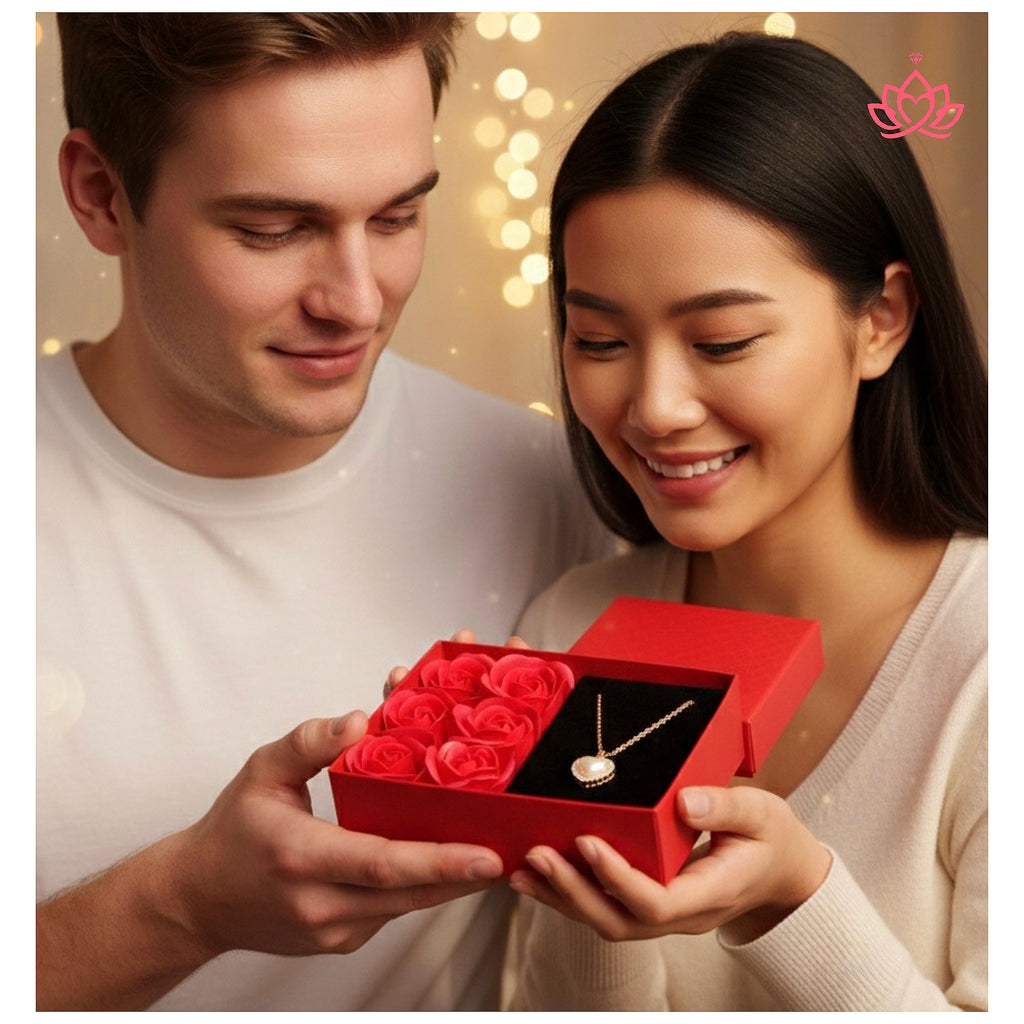 Luxury Heart Pendant Necklace with Preserved Rose Gift Box – Perfect Romantic Gift